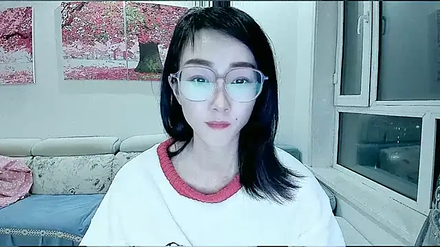 Snapshot of NIAN-er chatting on 11/26/25, 01:33 NIAN-er online show from 11/26/25, 01:33