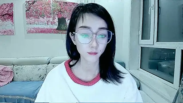 Snapshot of NIAN-er chatting on 11/19/25, 01:00 NIAN-er online show from 11/19/25, 01:00