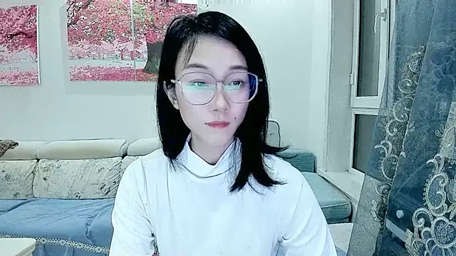 Snapshot of NIAN-er chatting on 11/23/25, 03:11 NIAN-er online show from 11/23/25, 03:11