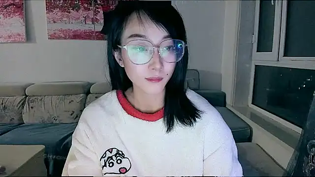 Snapshot of NIAN-er chatting on 12/15/25, 02:01 NIAN-er online show from 12/15/25, 02:01