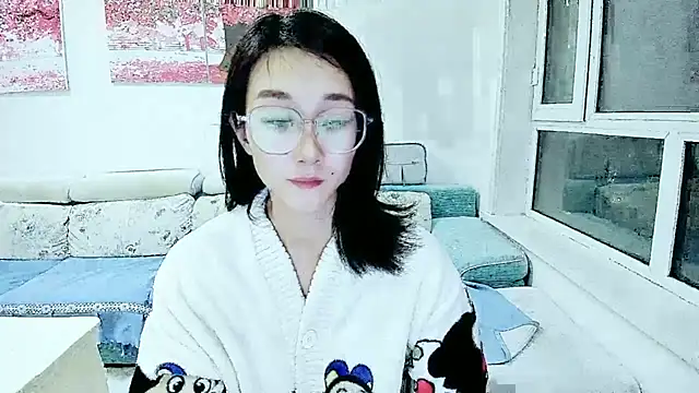 Snapshot of NIAN-er chatting on 10/28/25, 12:48 NIAN-er online show from 10/28/25, 12:48