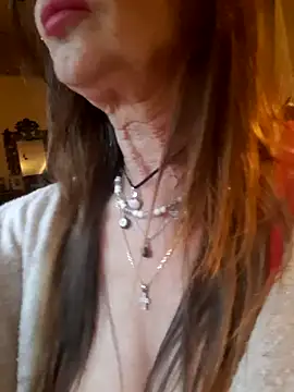 gildamilf online show from 11/25/25, 03:56