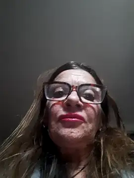 gildamilf online show from 11/23/25, 03:33