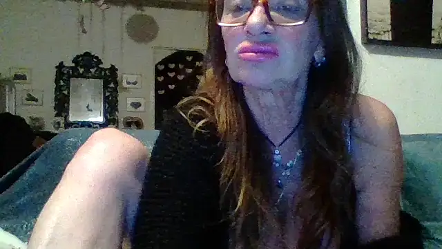 gildamilf online show from 03/10/26, 07:07