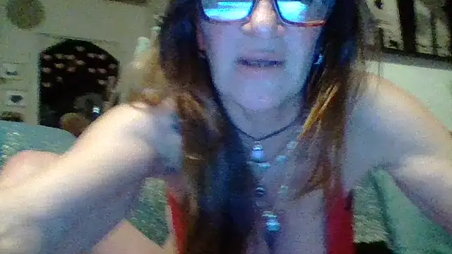 gildamilf online show from 04/01/26, 07:44