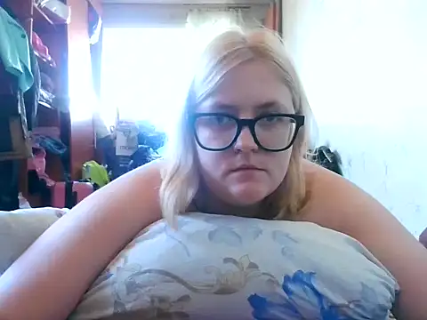DesireMelissa online show from 10/01/25, 08:30