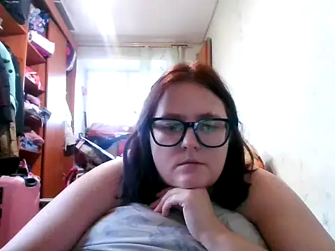 DesireMelissa online show from 10/22/25, 05:40