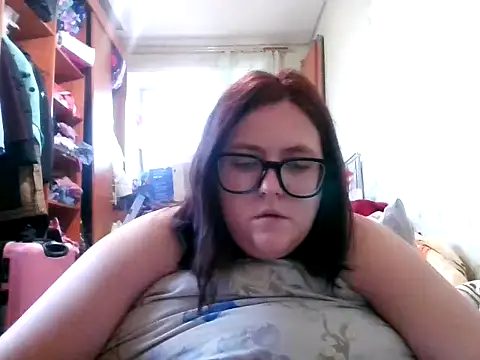 DesireMelissa online show from 10/19/25, 12:41
