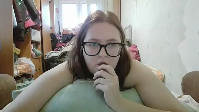 DesireMelissa online show from 11/24/25, 06:24