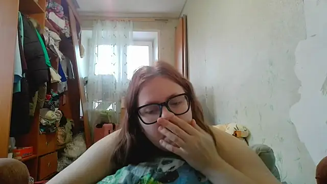 DesireMelissa online show from 12/21/25, 08:27