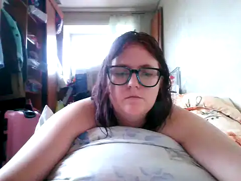 DesireMelissa online show from 10/18/25, 12:07