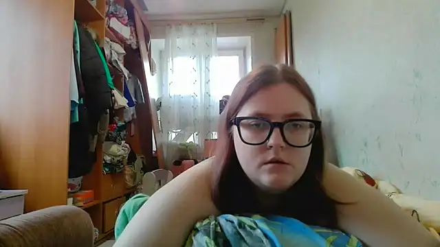 DesireMelissa online show from 12/19/25, 09:22