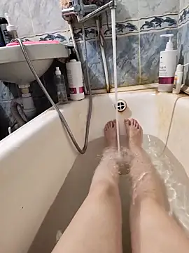 DesireMelissa online show from 11/15/25, 11:03