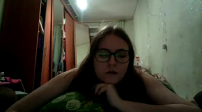 DesireMelissa online show from 02/18/25, 04:58