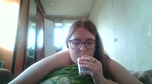 DesireMelissa online show from 02/22/25, 12:18