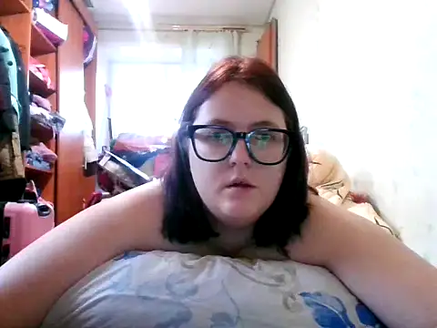 DesireMelissa online show from 10/21/25, 05:29