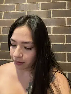 Latina vanessa online show from 03/24/26, 09:26