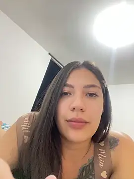 Latina vanessa online show from 01/19/26, 03:43