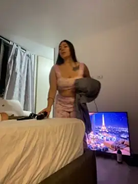 Latina vanessa online show from 02/09/26, 03:26