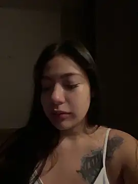 Latina vanessa online show from 12/14/25, 09:26