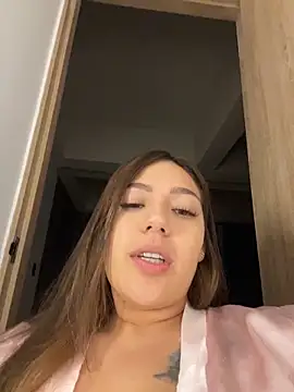 Snapshot of Latina_vanessa chatting on 06/11/26, 04:20 Latina vanessa online show from 06/11/26, 04:20