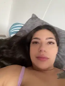 Latina vanessa online show from 11/27/25, 01:00