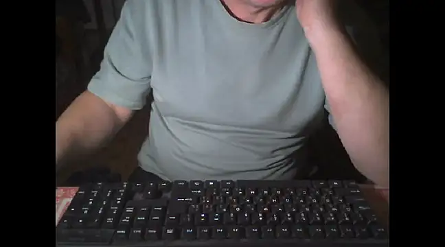 vlad196868 online show from 02/21/25, 04:48