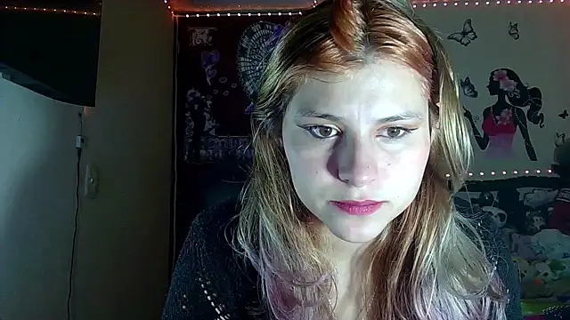 Elith 20 online show from 11/07/25, 03:33