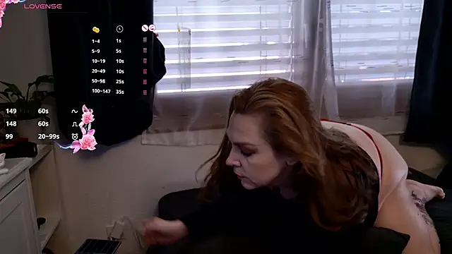 Big Beautiful MILF online show from 09/18/25, 12:52