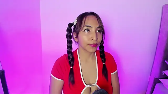 Leticia brownn1 online show from 04/07/26, 07:37