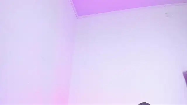 Leticia brownn1 online show from 03/03/26, 07:10