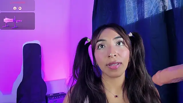 Snapshot of Leticia_brownn1 chatting on 03/15/25, 02:12 Leticia brownn1 online show from 03/15/25, 02:12