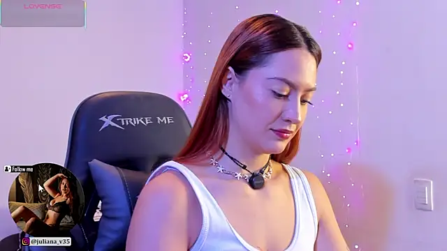 Snapshot of Amypond__ chatting on 12/22/25, 03:56 Amypond online show from 12/22/25, 03:56