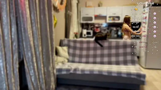 ChloeMillerMeow online show from 11/27/25, 05:24