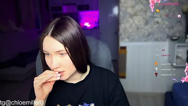 Snapshot of ChloeMillerMeow chatting on 02/04/25, 02:39 ChloeMillerMeow online show from 02/04/25, 02:39