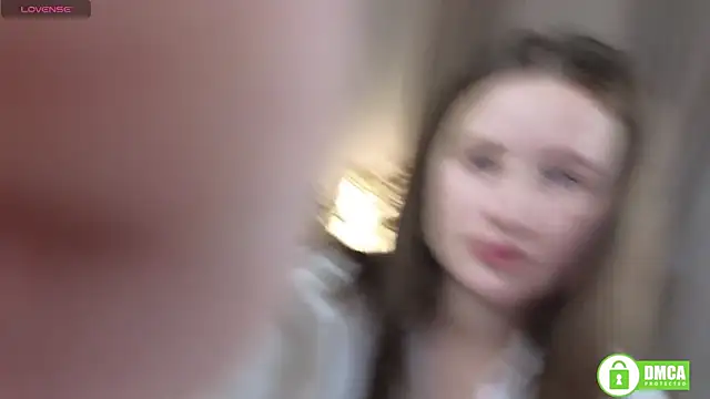 SquirtBabee online show from 09/28/25, 04:03