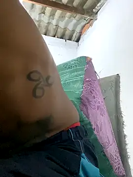 Larry-n-clouds online show from 12/21/25, 02:30