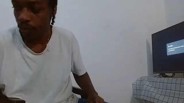 Larry-n-clouds online show from 02/18/26, 04:47