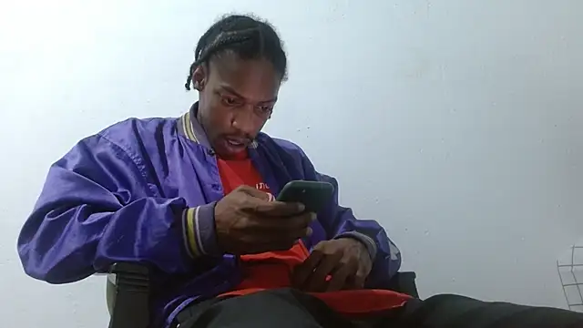 Larry-n-clouds online show from 02/22/26, 02:58