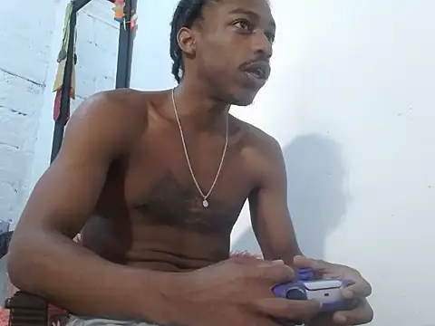 Larry-n-clouds online show from 02/28/26, 06:40