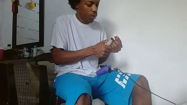 Larry-n-clouds online show from 02/03/26, 05:07