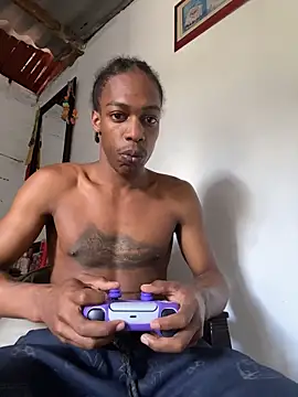 Larry-n-clouds online show from 01/18/26, 05:27