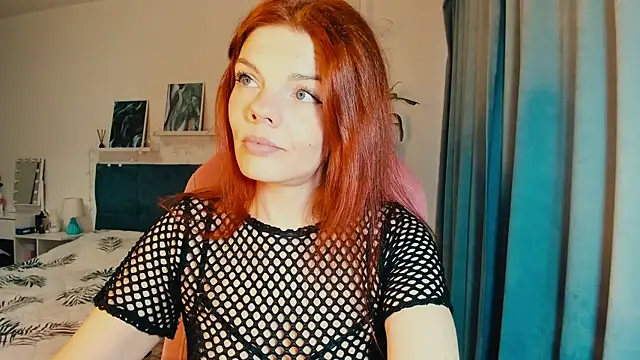 AlysaNightmoon online show from 04/16/26, 06:03