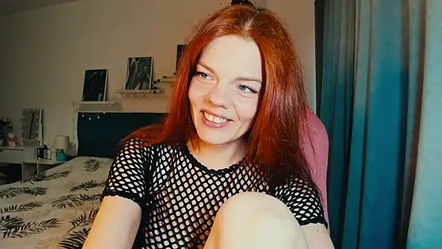 AlysaNightmoon online show from 05/18/26, 07:13