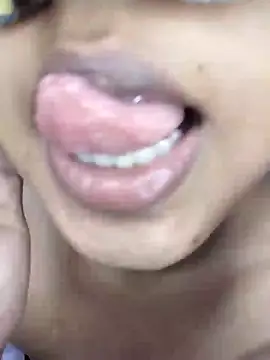 ASHUGIRL JAY online show from 02/02/25, 08:41