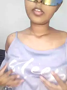 ASHUGIRL JAY online show from 12/08/24, 05:44