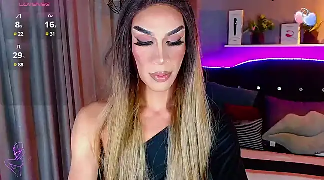 camila hootie online show from 03/05/25, 03:08