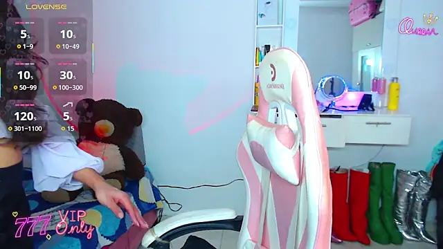 camila hootie online show from 04/06/26, 08:32