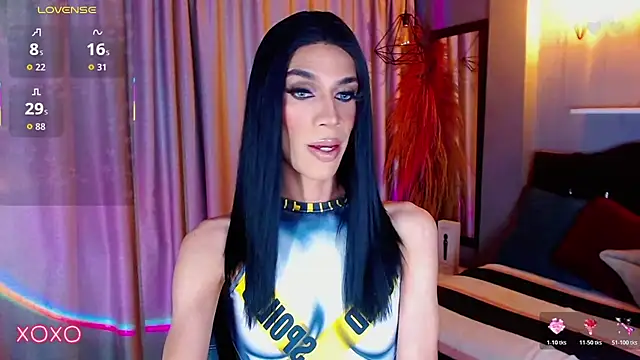 camila hootie online show from 11/17/25, 08:13