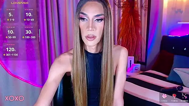 camila hootie online show from 11/23/25, 07:24